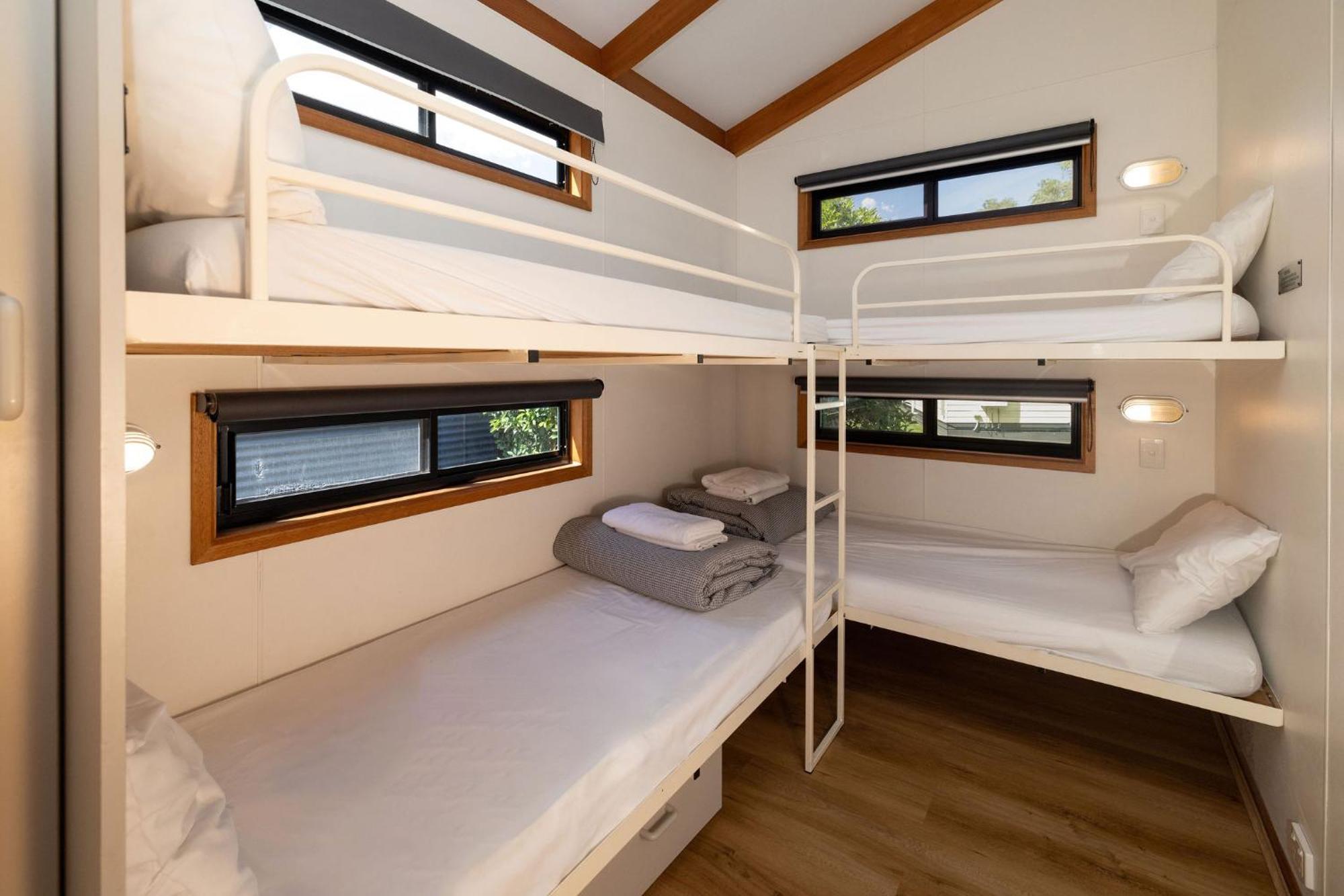 Big4 Swan Hill Hotel Bagian luar foto